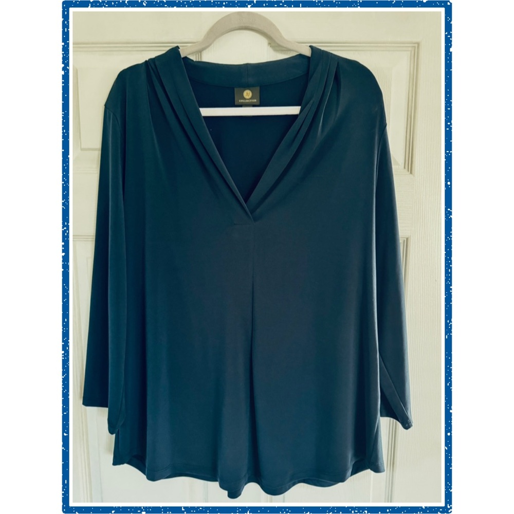 JM Collection Women’s Plus Size Blue V-neck Blouse XXL / Nwt